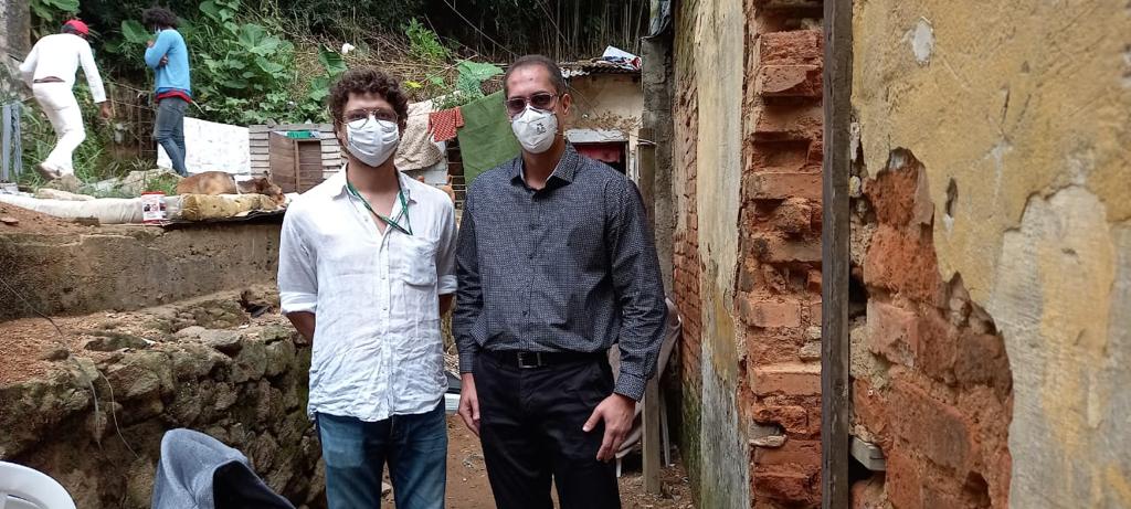 Ouvidor geral, Guilherme Pimentel, e defensor público Marcílio Brito, realizam inspeção social em Petrópolis